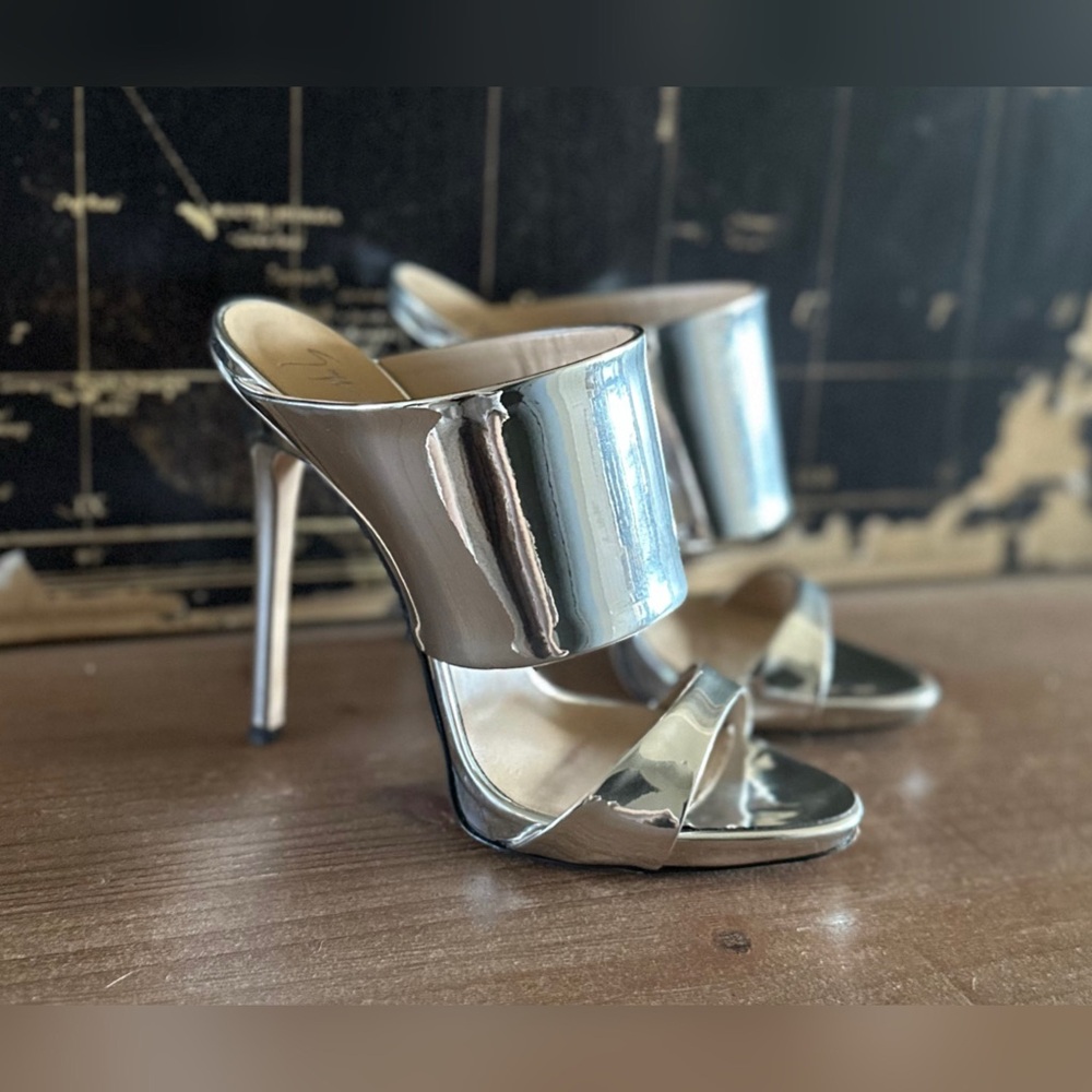 Giuseppe Zanotti Silver Chrome Heels Sz37